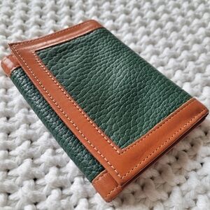 Dooney & Bourke Vintage Pebbled Leather Trifold Wallet/Card Holder